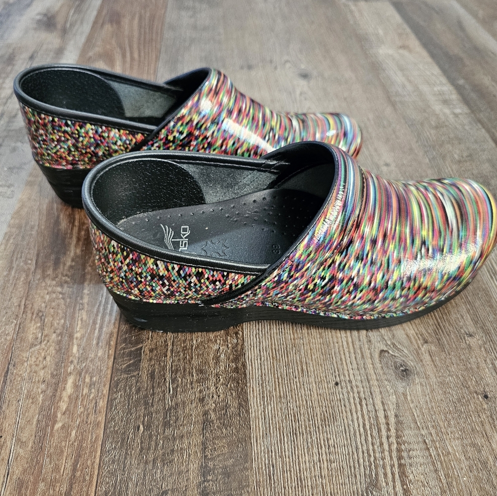 Dansko clogs - Picture 3 of 6
